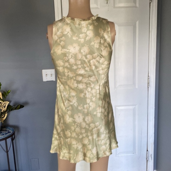 Petite Sophisticate vintage silk dress be - Picture 5 of 7